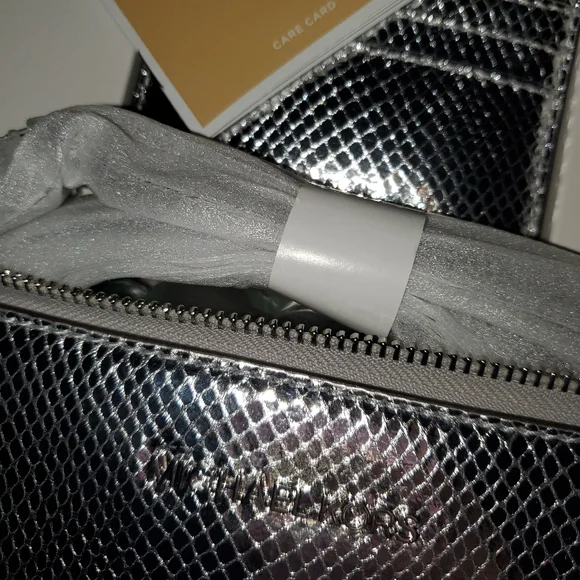 Michael Kors Box - Picture 10 of 11